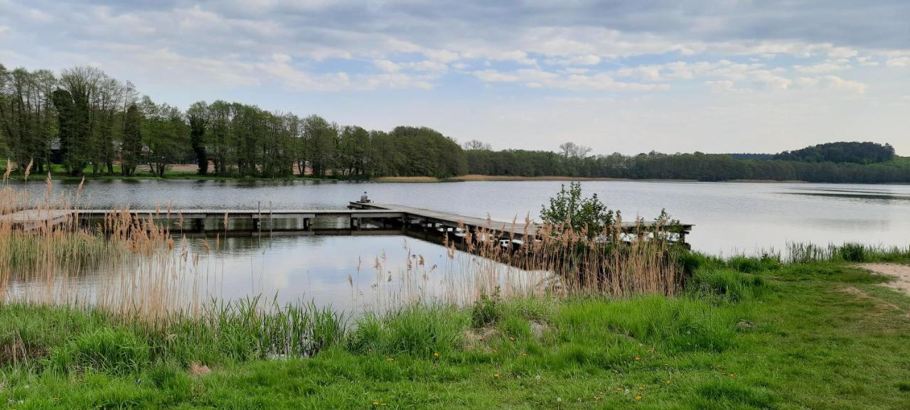 Dom Nad Jeziorem - Natalia Kołczewo Exteriér fotografie